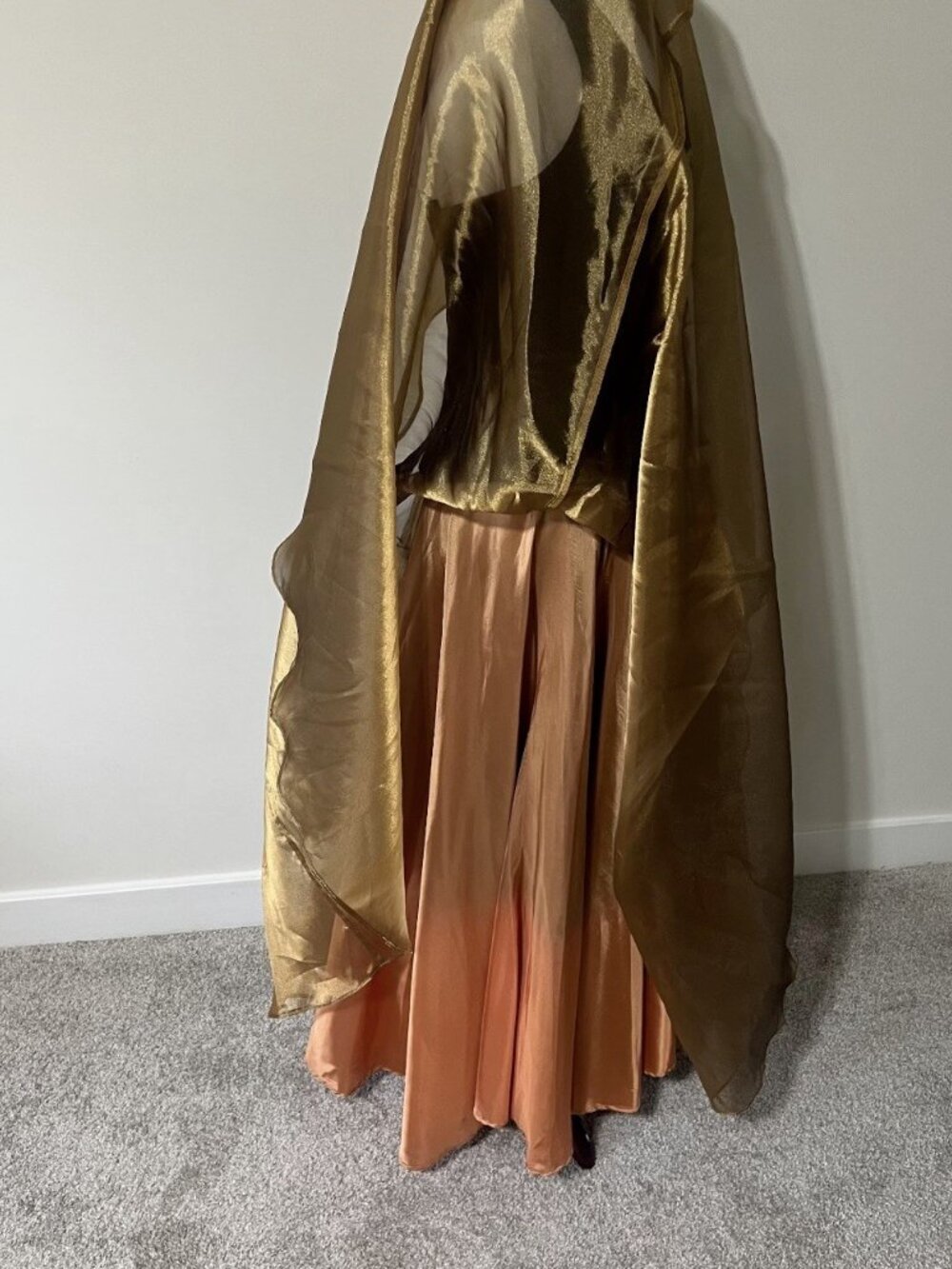 Vtg Gown Sz 6 Velvet Halter Formal Party Cocktail Prom Gold/Black Dave & Johnny - Picture 10 of 16